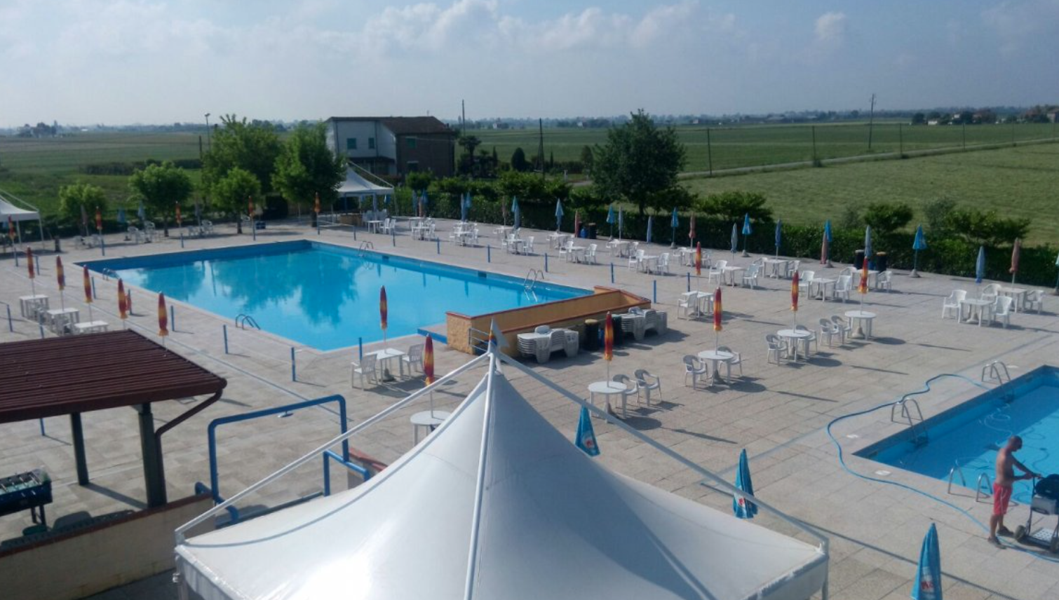 Acquaparco Ferrara: piscine, pista e buona cucina