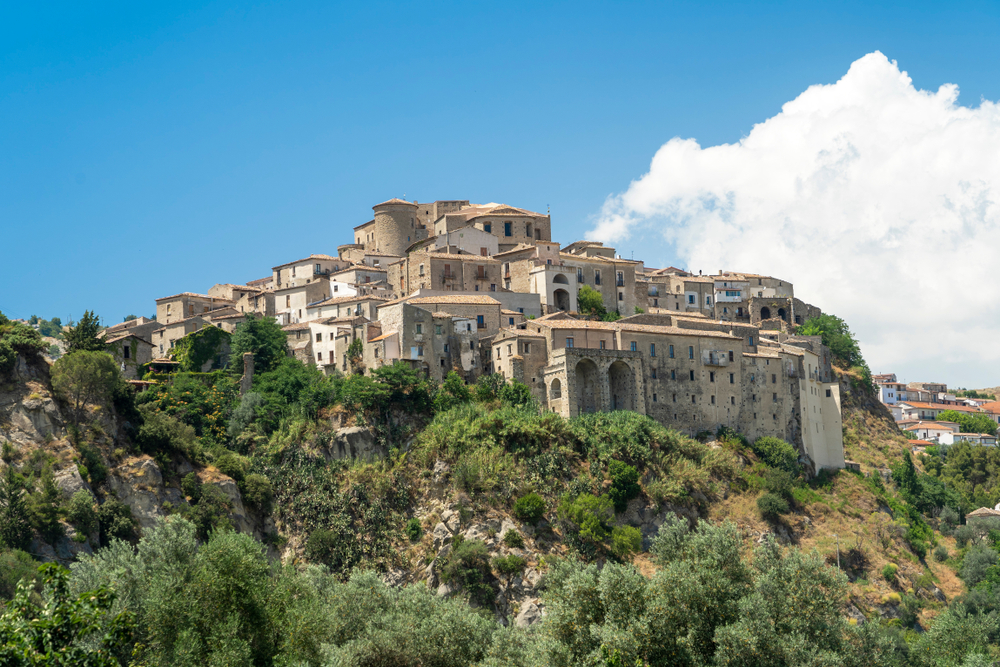 Alla scoperta di Oriolo, il borgo medievale conteso