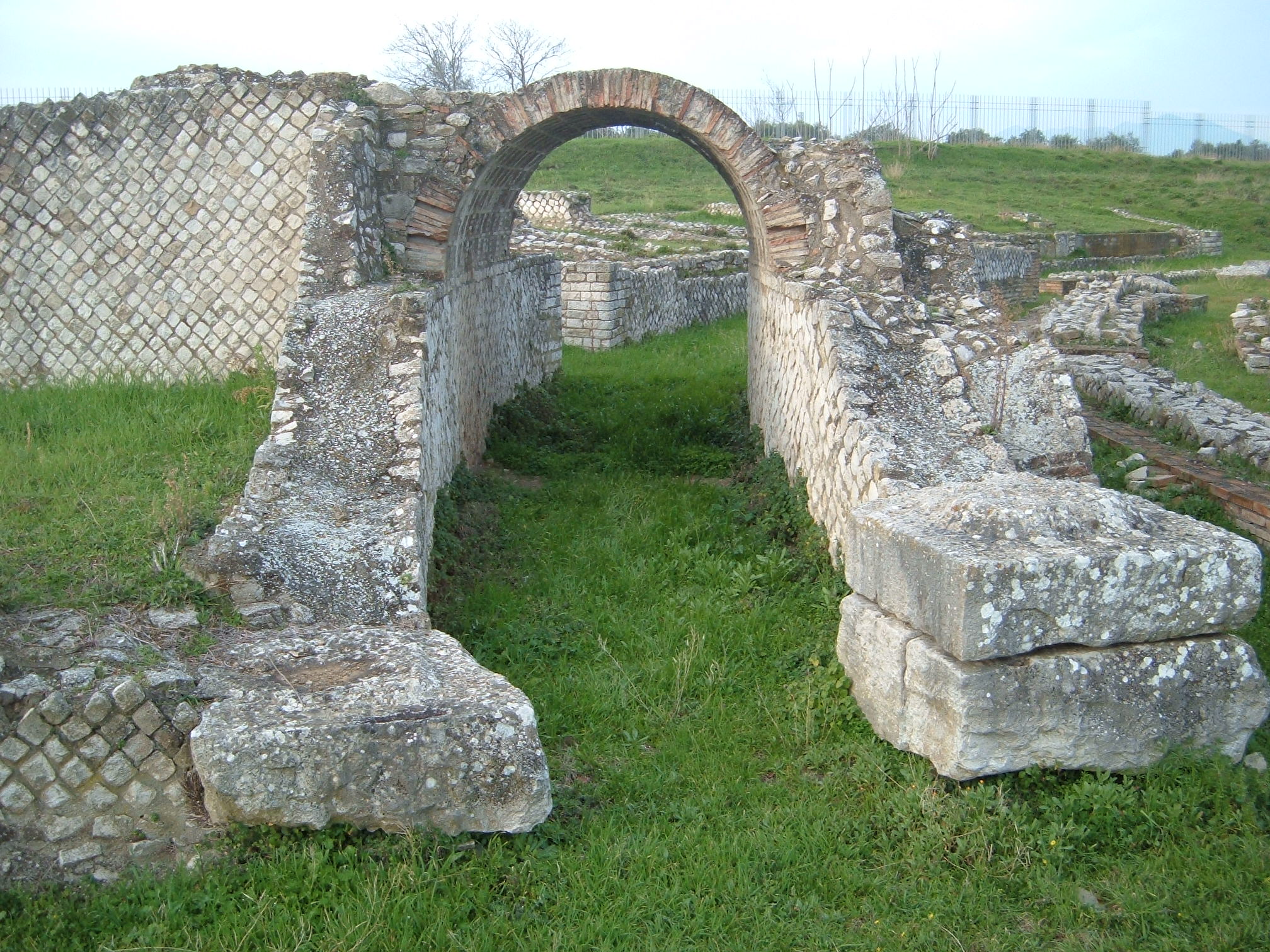 Anfiteatro romano di Venosa – un gioiello della Basilicata