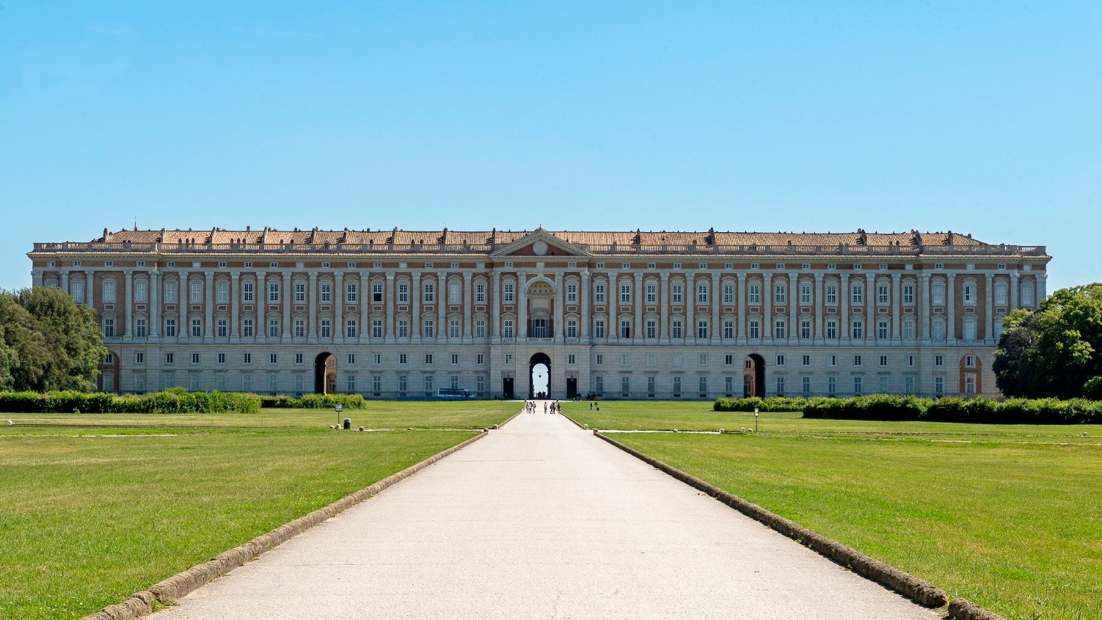 Archetipi di Antonio Biasiucci alla Reggia di Caserta: mostra
