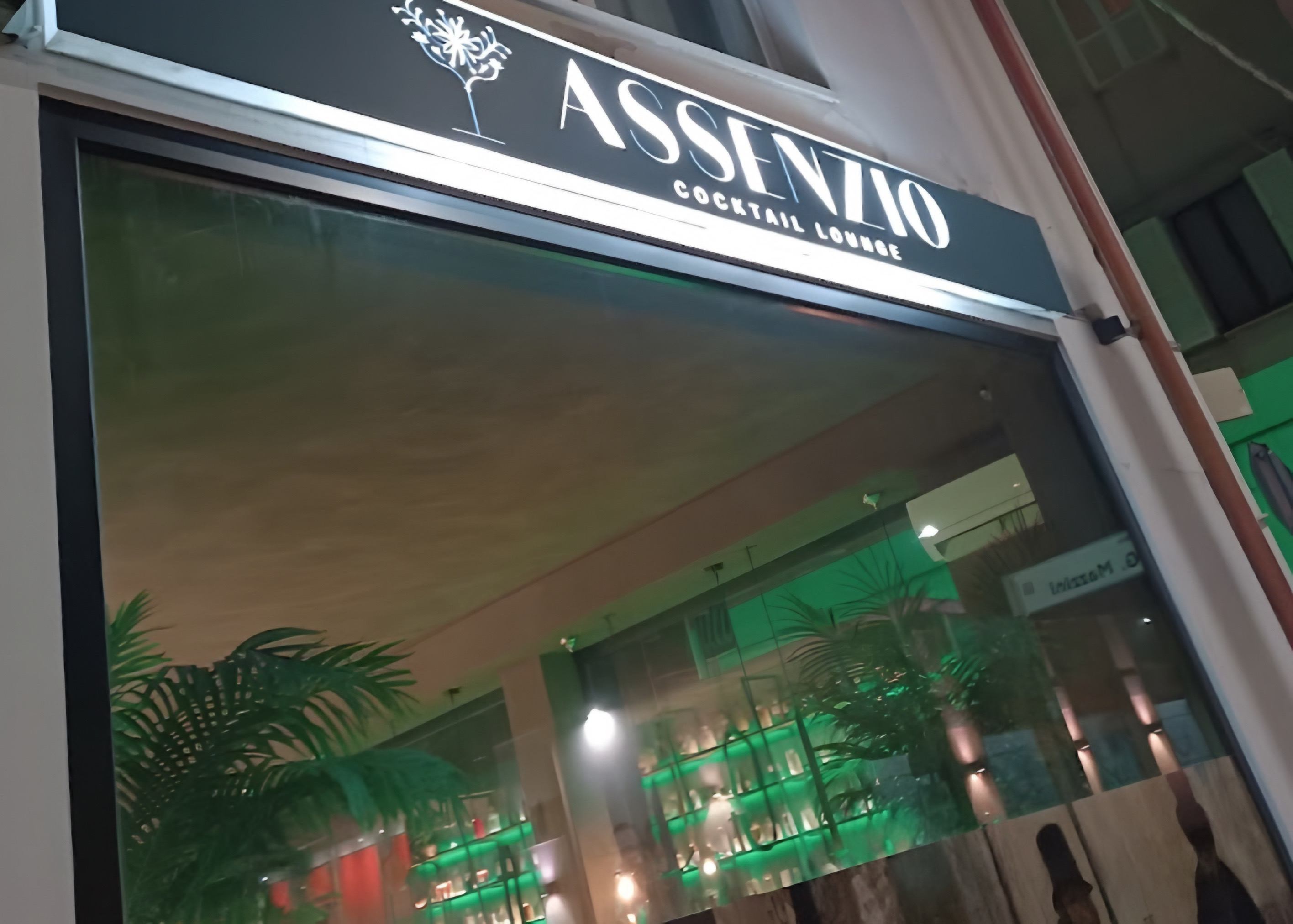 Assenzio Cocktail Lounge: eleganza e mixology d’autore a Civitanova Marche