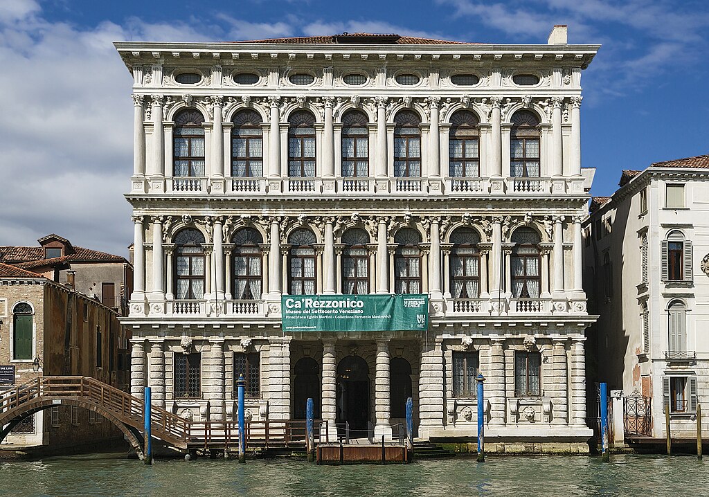 Ca' Rezzonico: un'immersione totale nello splendore del Settecento veneziano