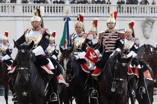 Cambio della Guardia solenne al Palazzo del Quirinale per il 165° anniversario dell’Unità d'Italia