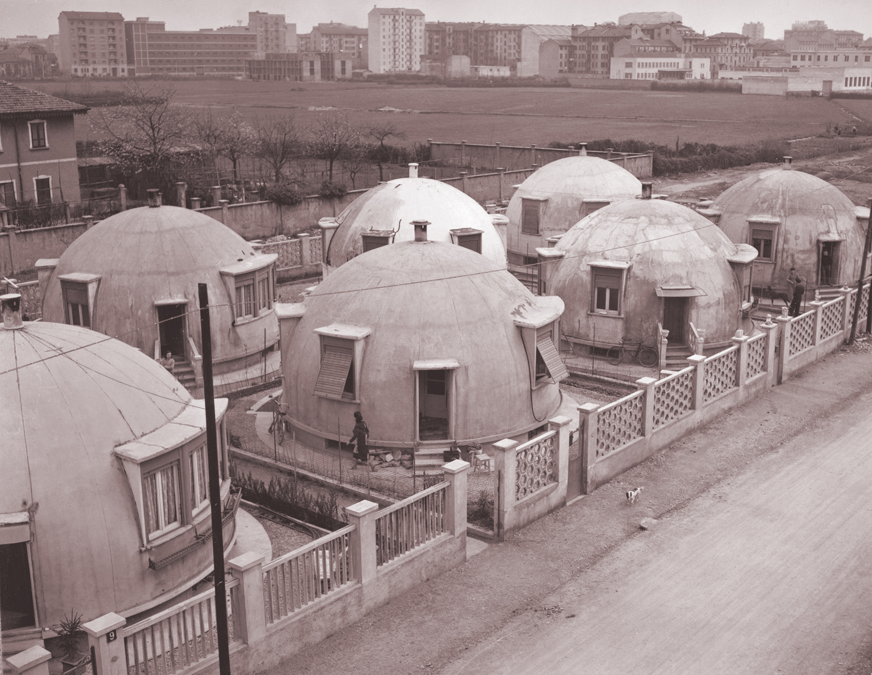 Case igloo a Milano: il simbolo di una città che guarda al futuro