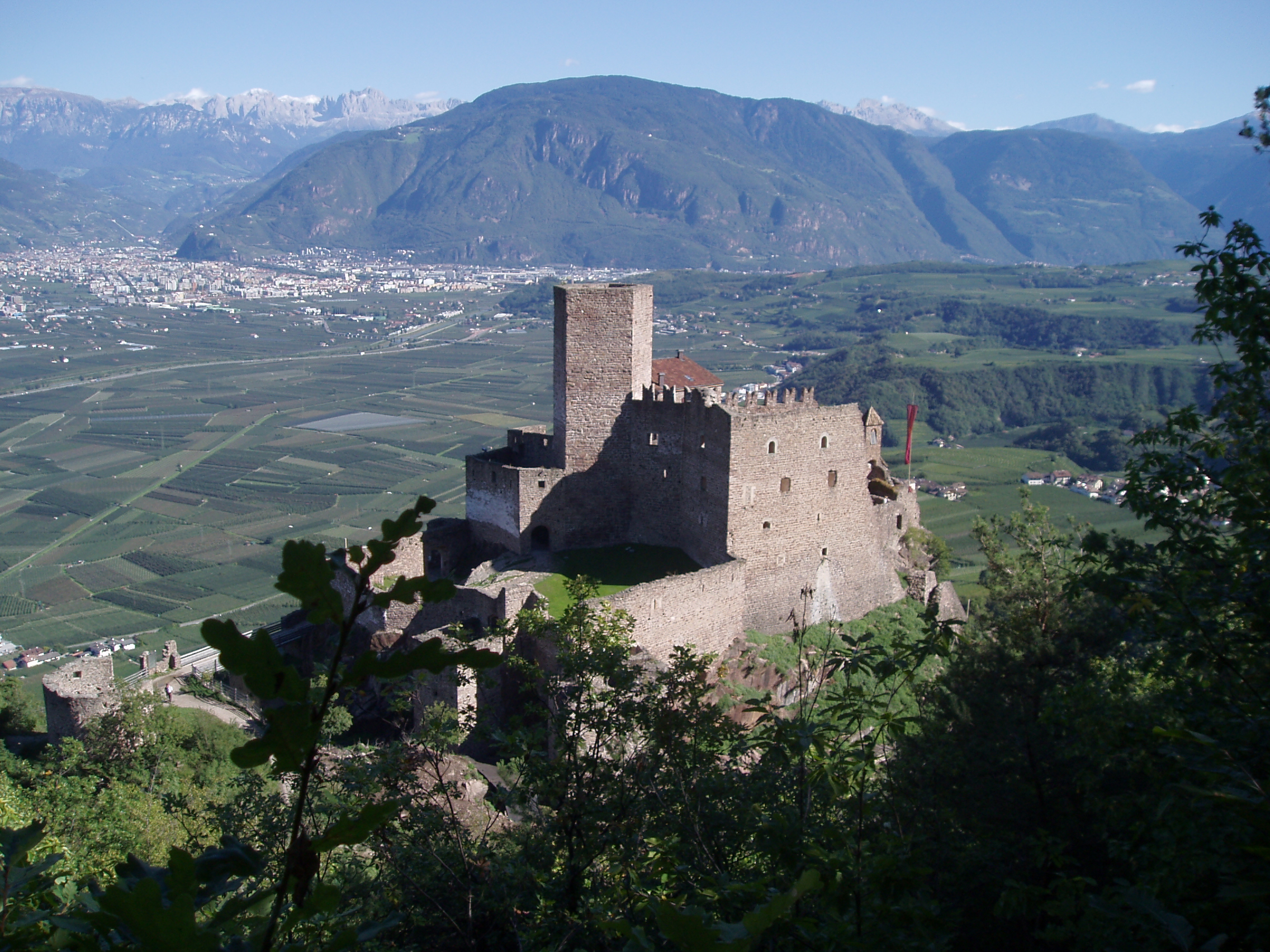 Castel d’Appiano – una visita tra arte, storia e gastronomia