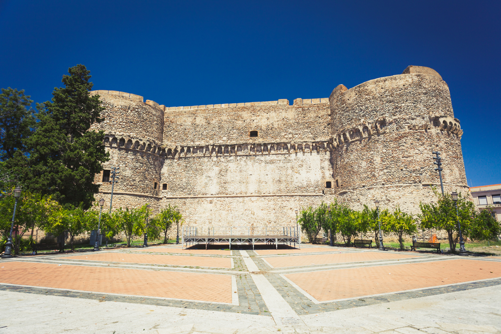 Castello aragonese – tra storia e panorama