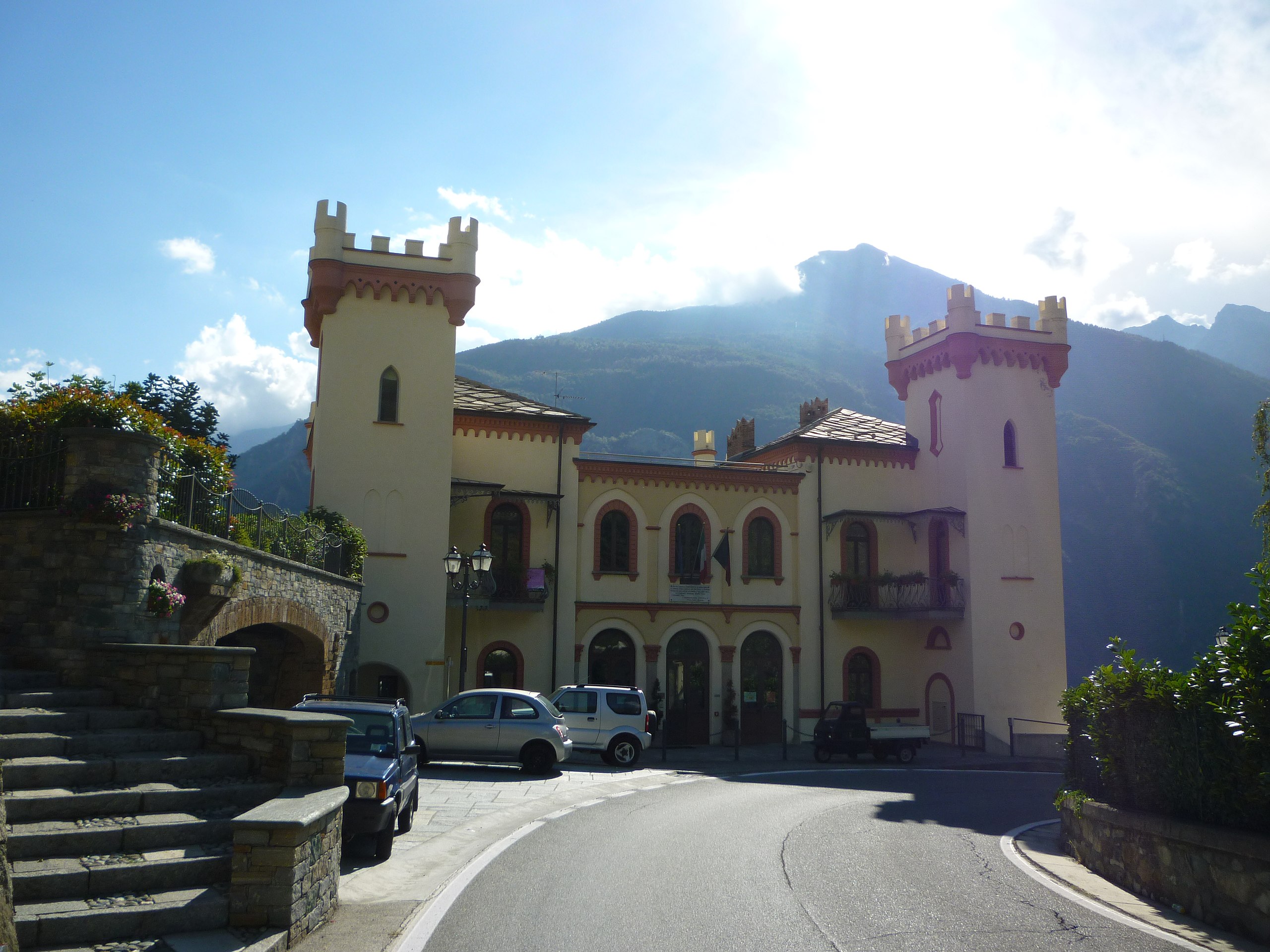 Castello Baraing – un raro castello della Valle d’Aosta