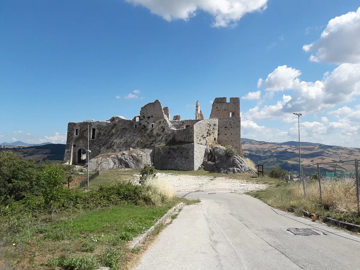 Castello d’Evoli – tra fascino e mistero