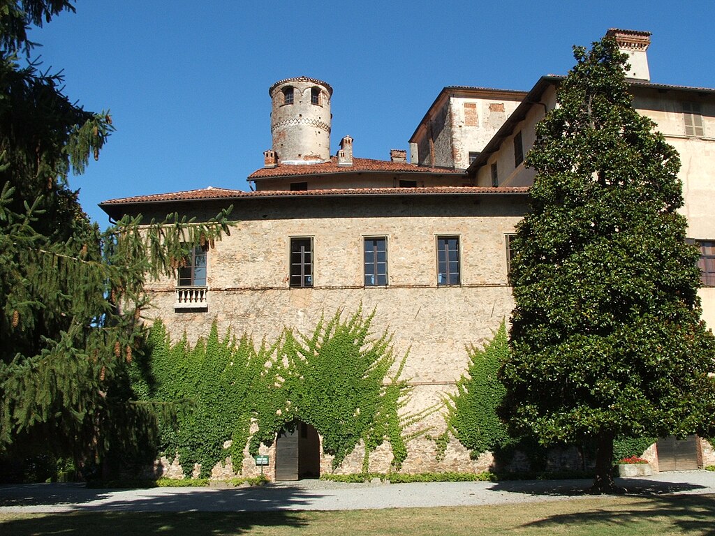 Castello di Manta – meta di unione tra storia e arte