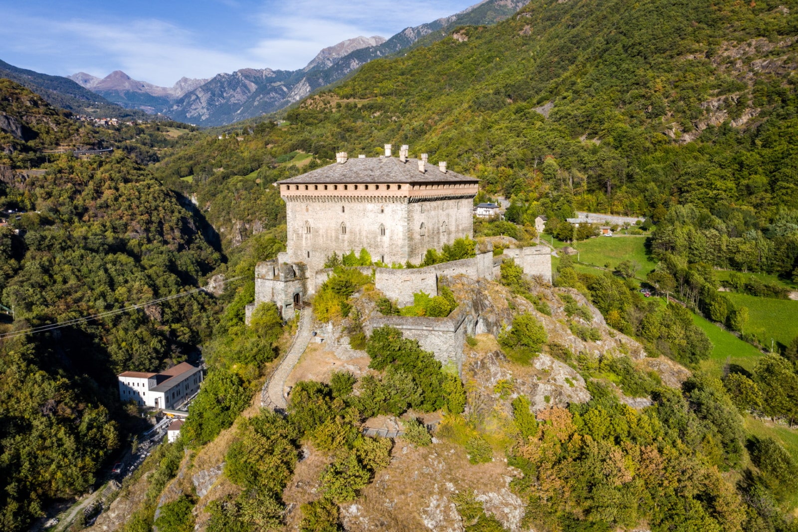 Castello di Verrès - il Guardiano della Val d’Ayas