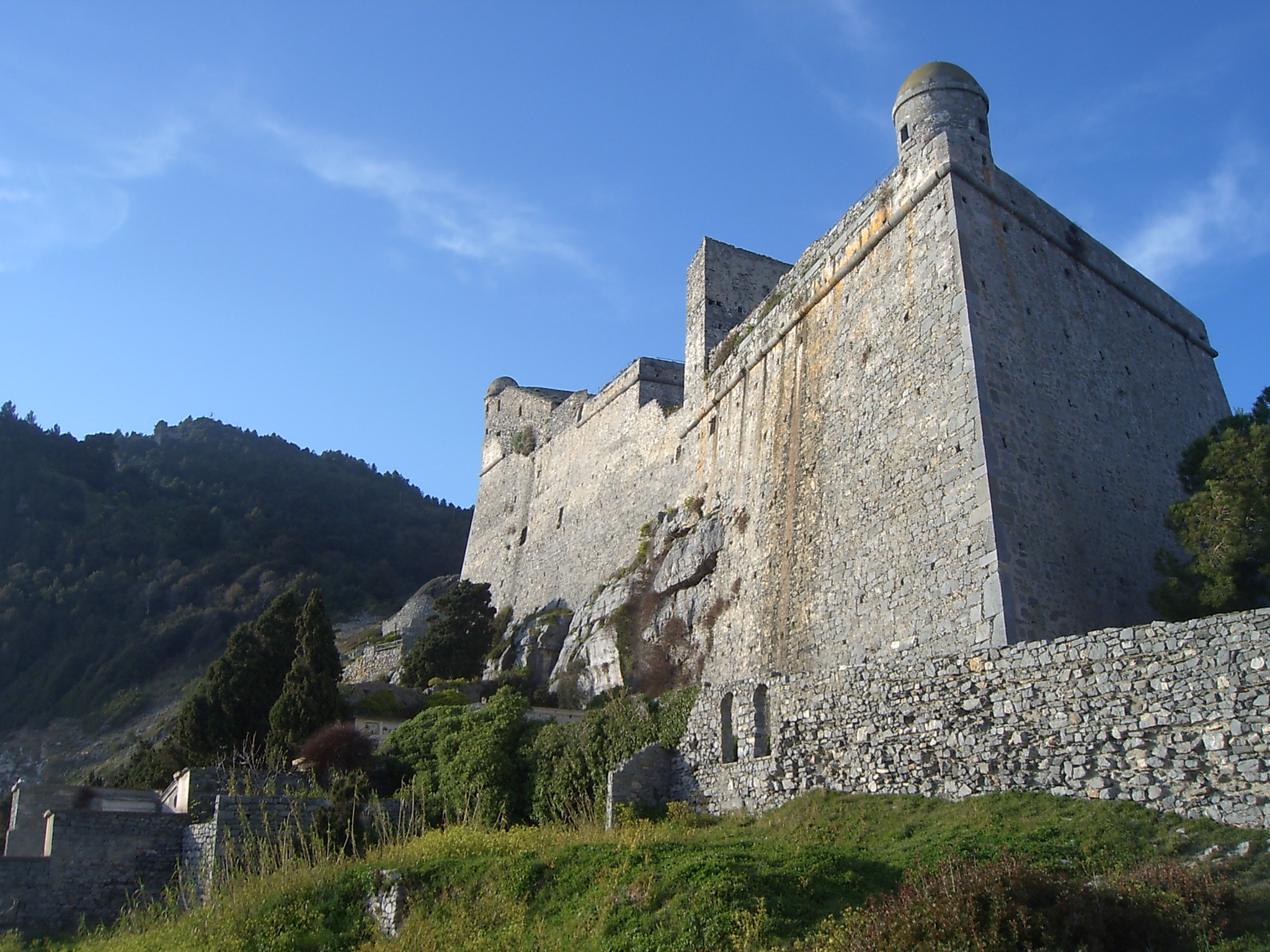 Castello Doria – uno dei luoghi più suggestivi della Liguria