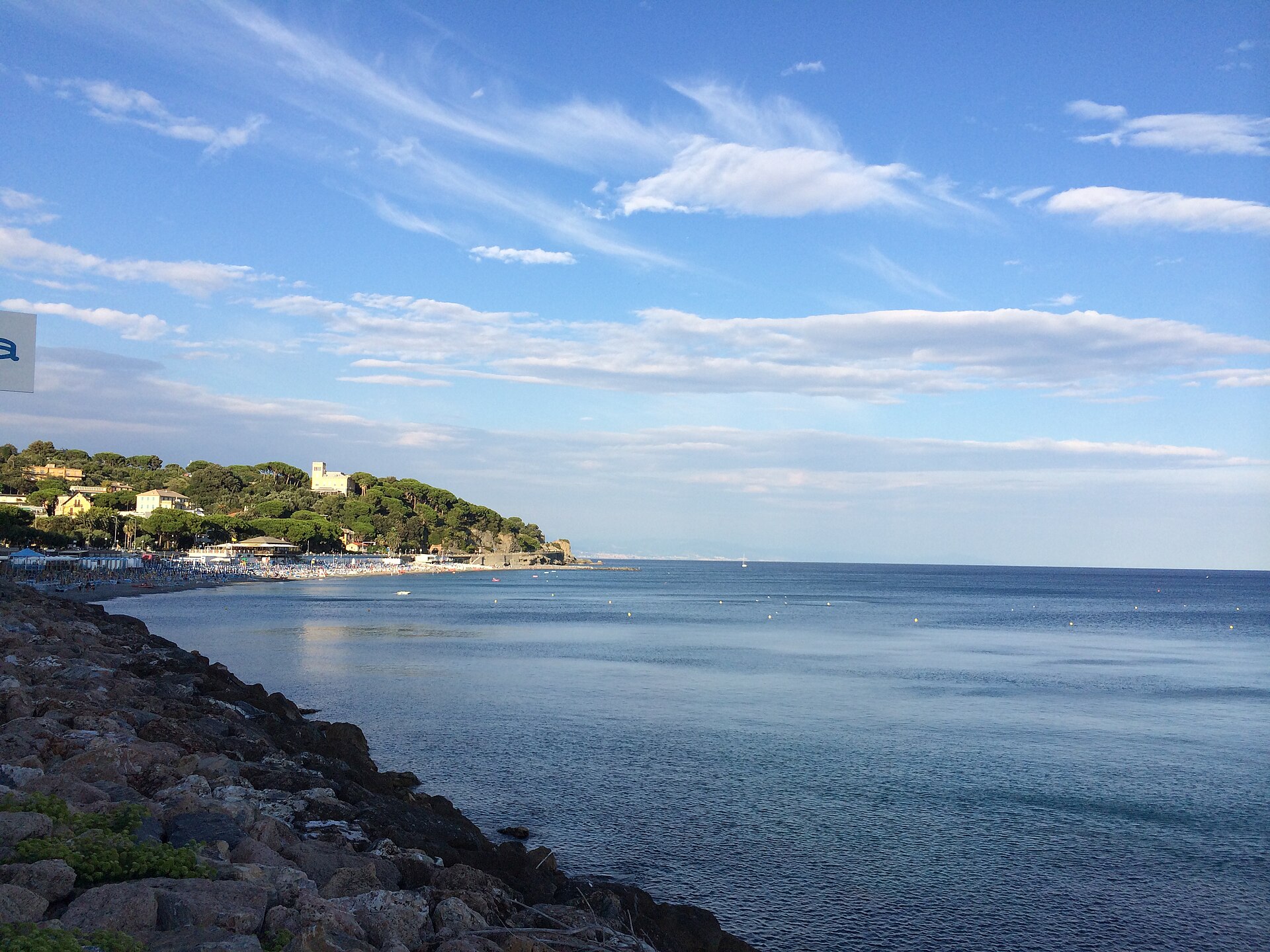Celle Ligure, crocevia turistico della Riviera di Ponente