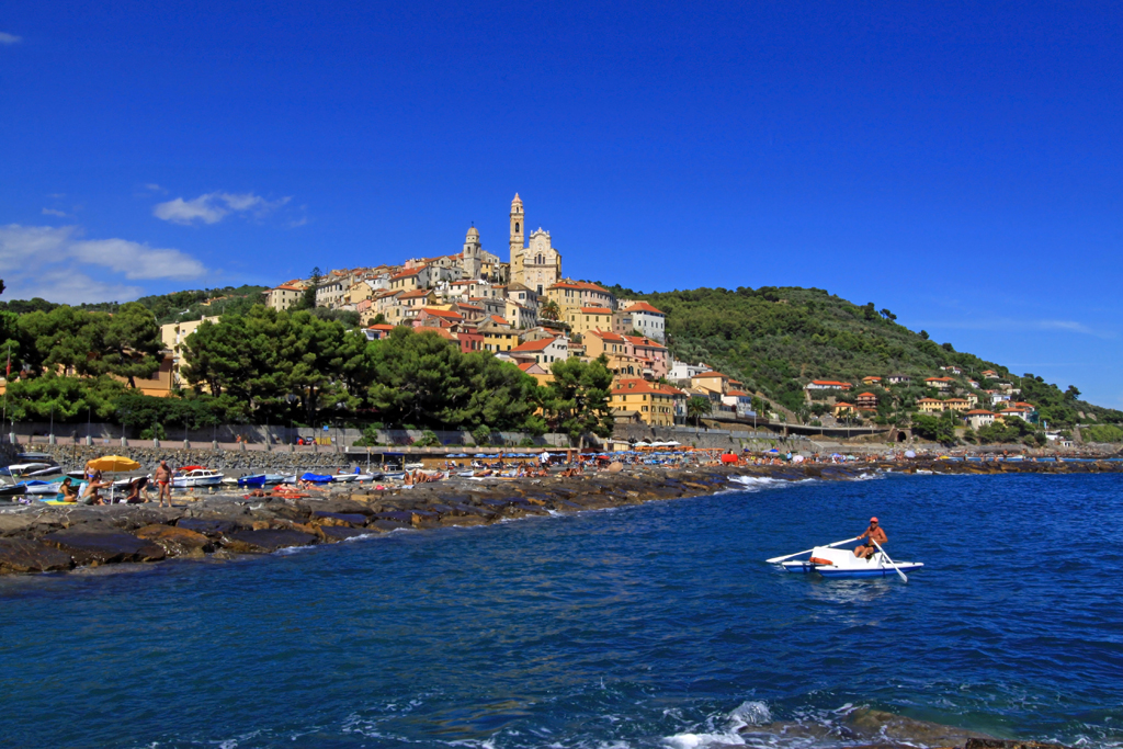 Cervo Ligure: il borgo tra il mare ed il paradiso