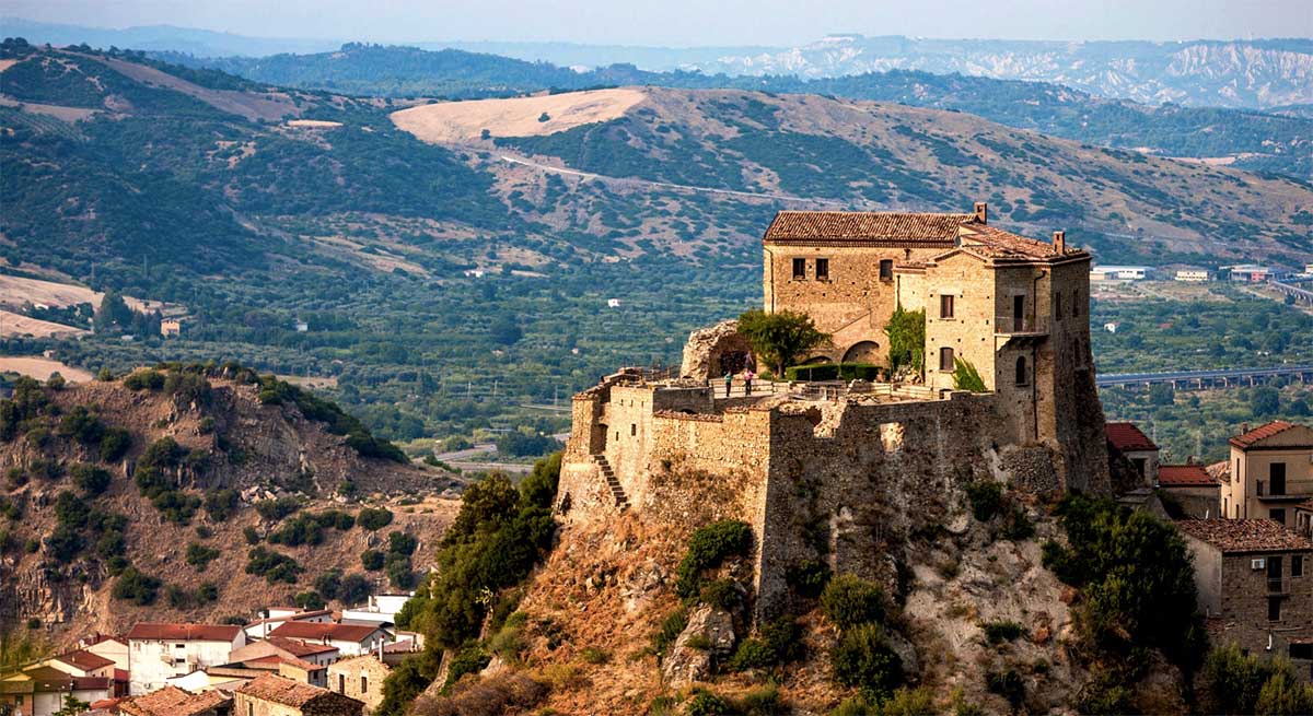 Domenica 24 maggio: oltre 10 dimore lucane aperte per la XVI Giornata