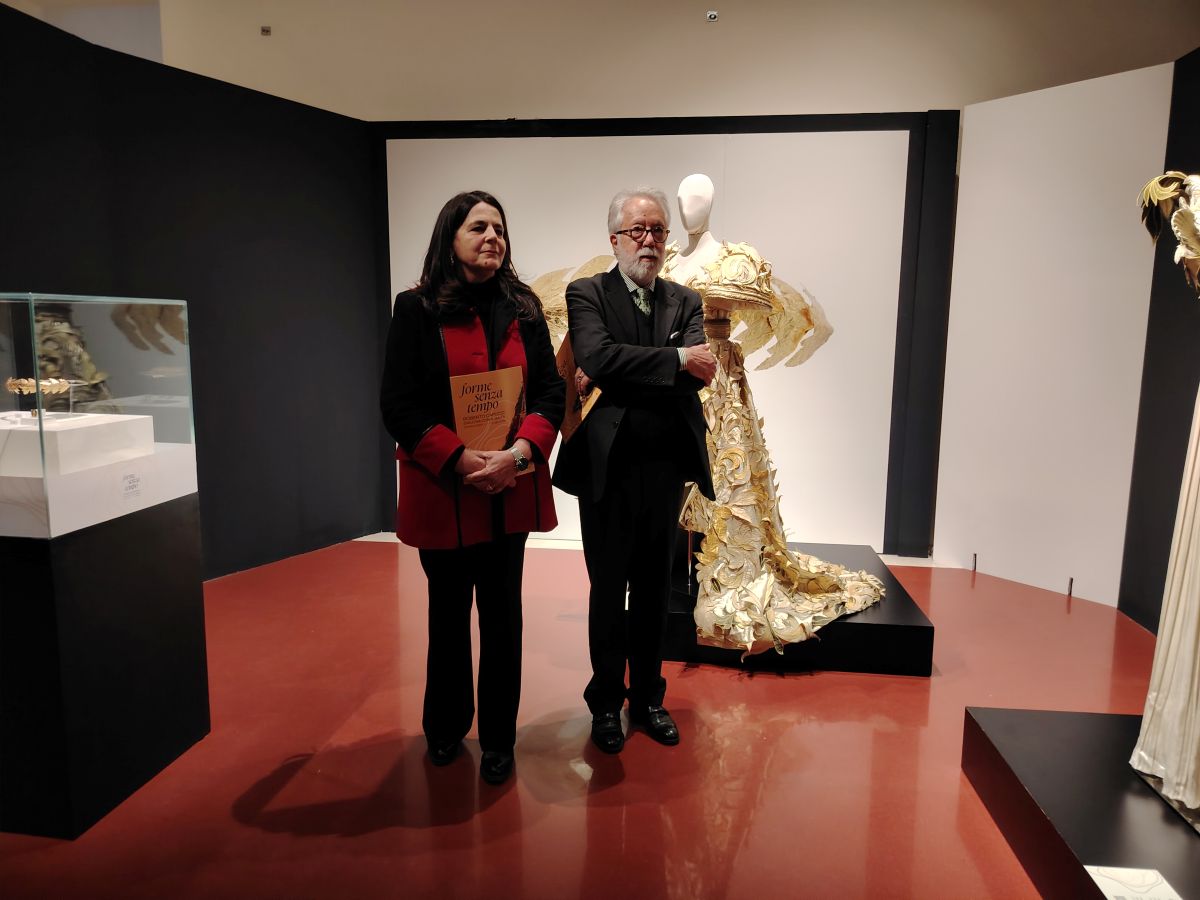 Forme senza tempo: Capucci in dialogo con i reperti del MarTa