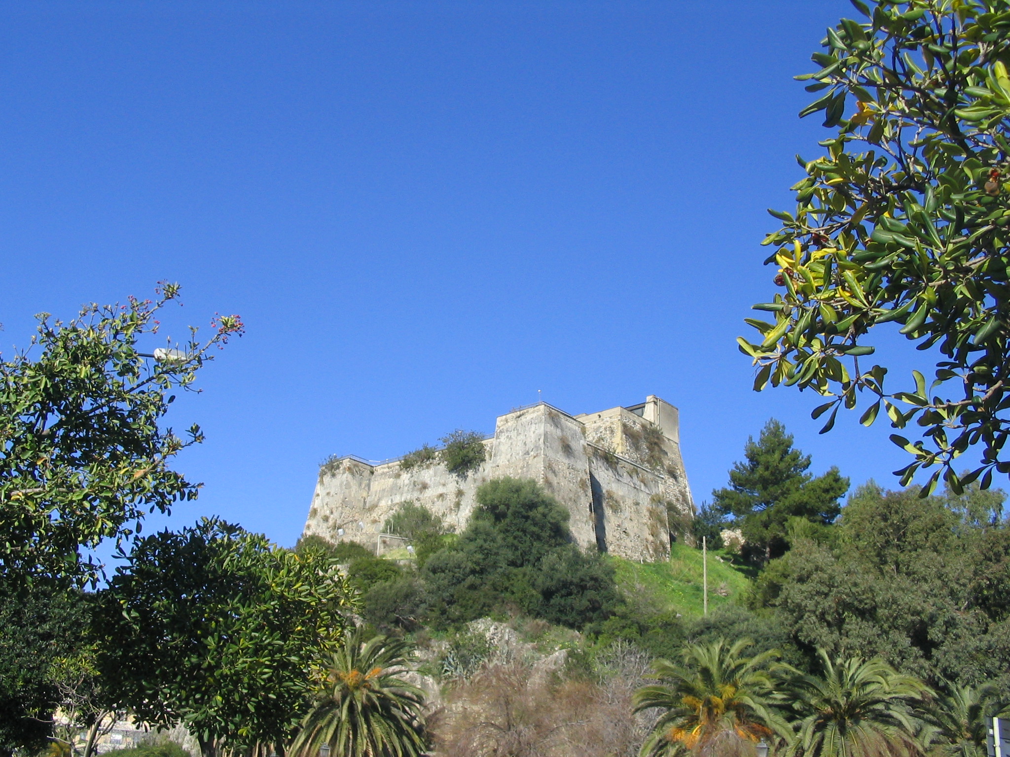 Forte la Carnale – da struttura difensiva a parco urbano