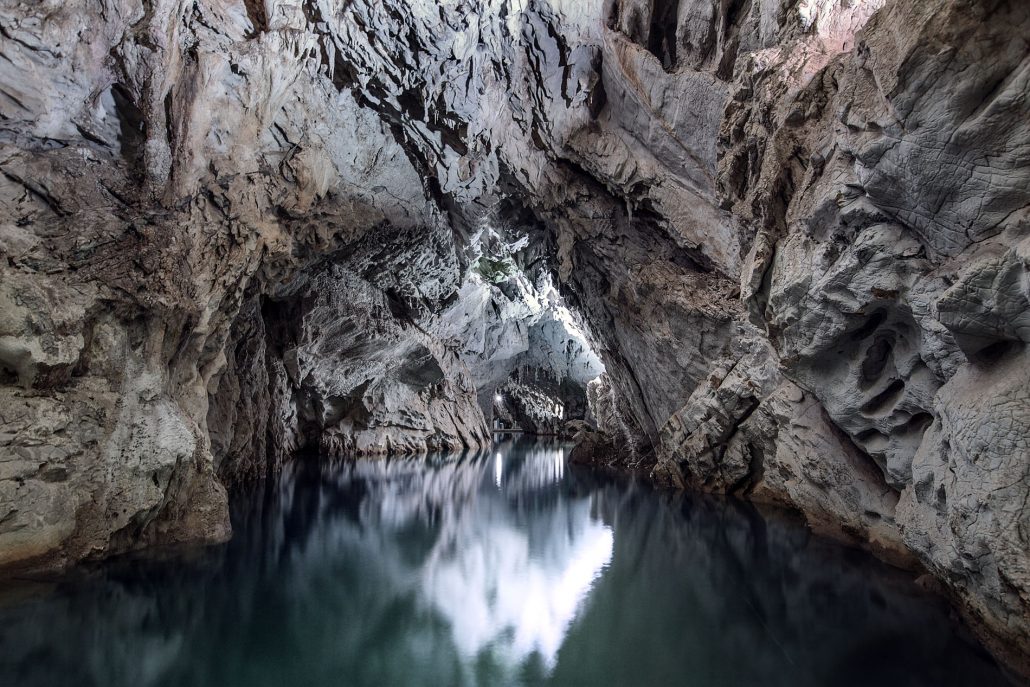 Grotte di Pertosa-Auletta: un viaggio nel cuore della terra