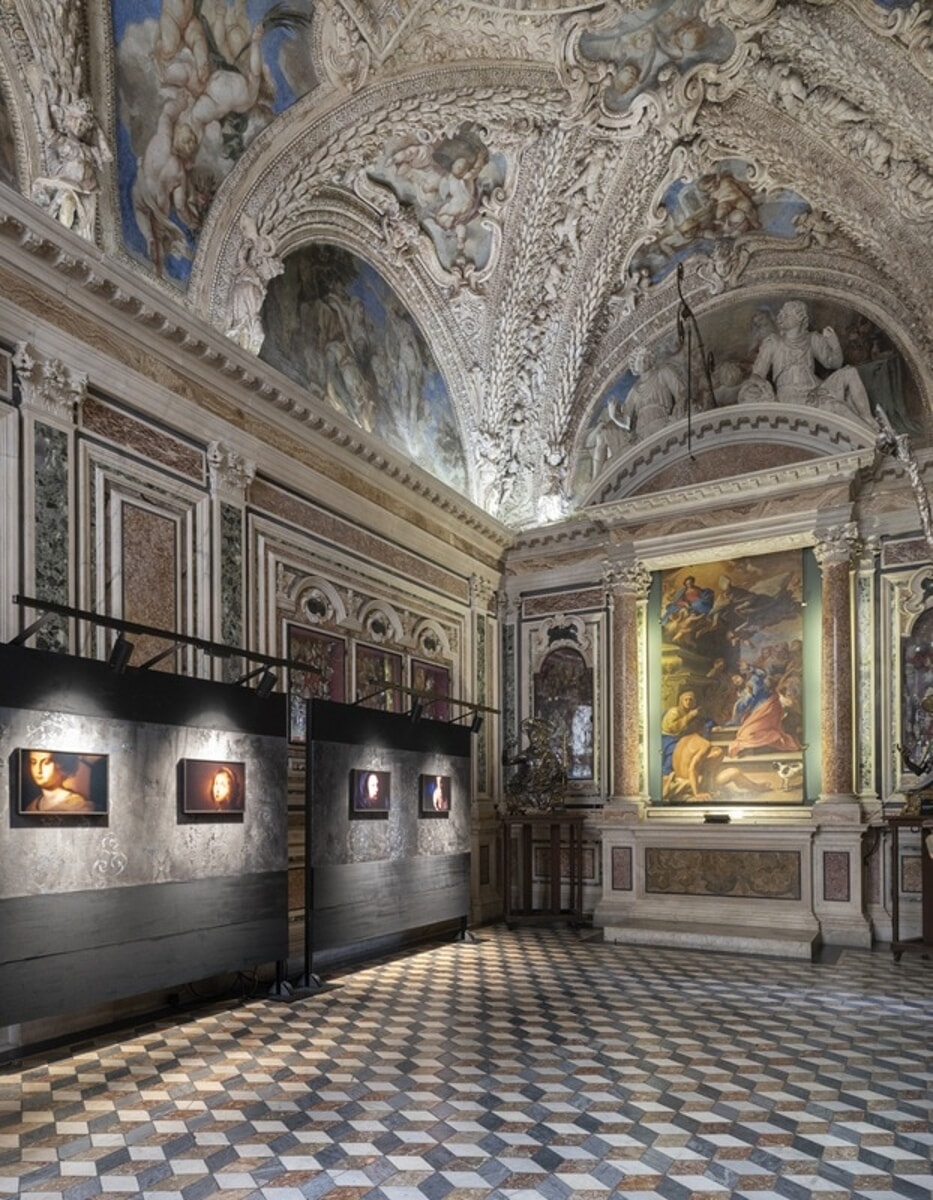 Il colore di Mimmo Jodice: mostra al Museo del Tesoro di San Gennaro