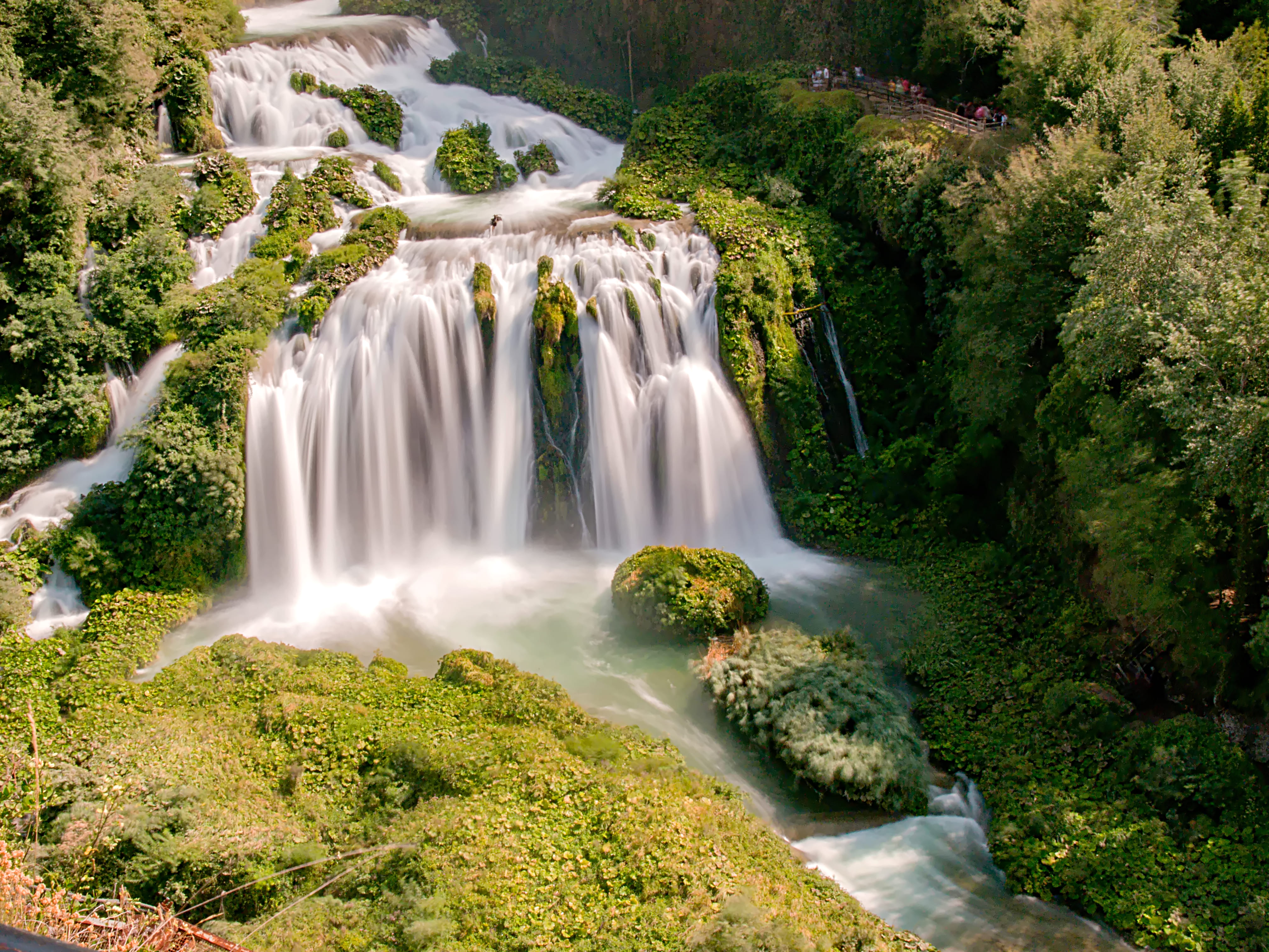 Il mito tra le acque: la Cascata delle Marmore, opera antica e bellezza spettacolare