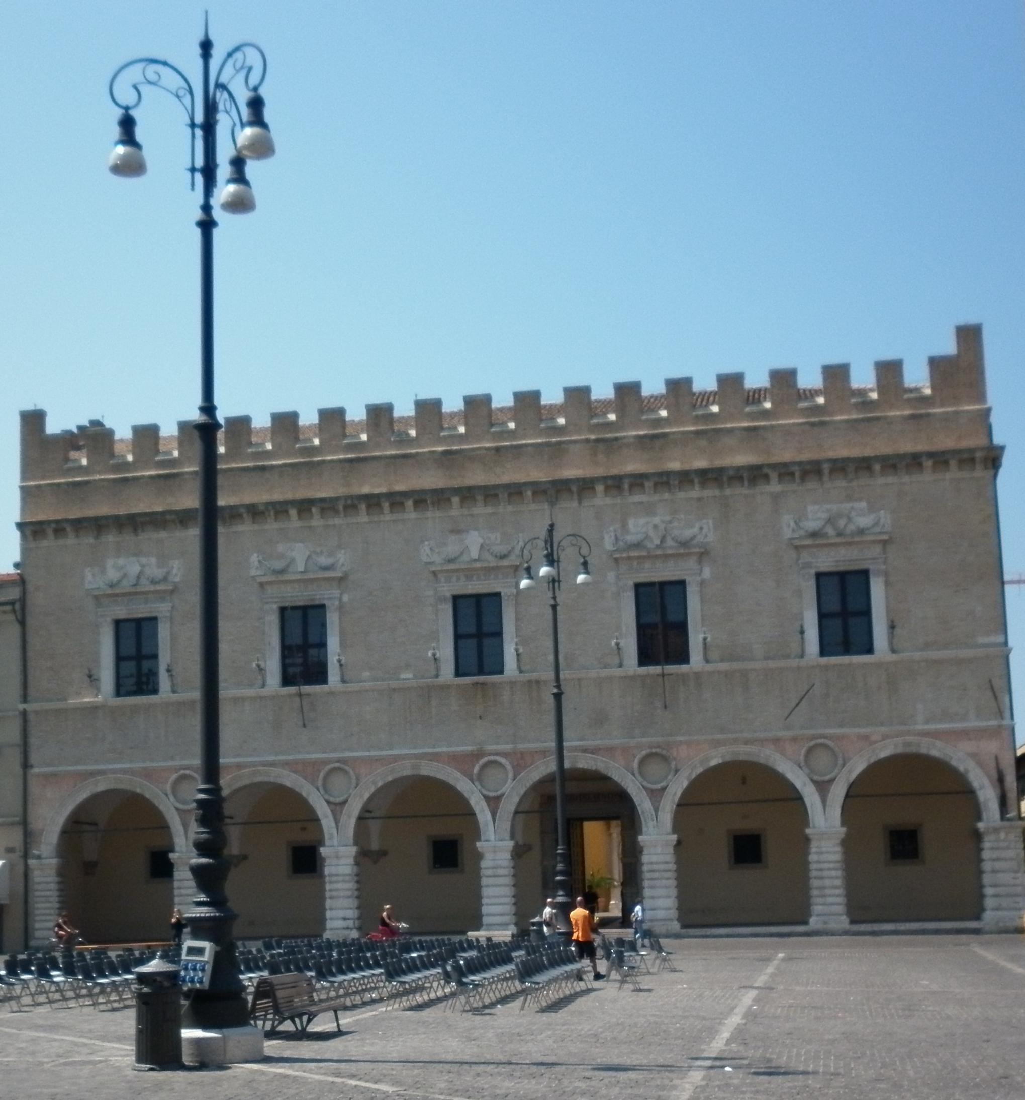 Il Palazzo Ducale di Pesaro – un gioiello del Rinascimento italiano