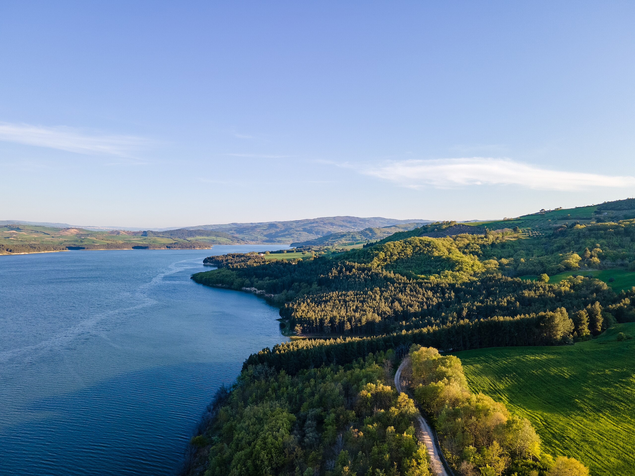 Lago di Occhito: un’oasi di pace in Molise