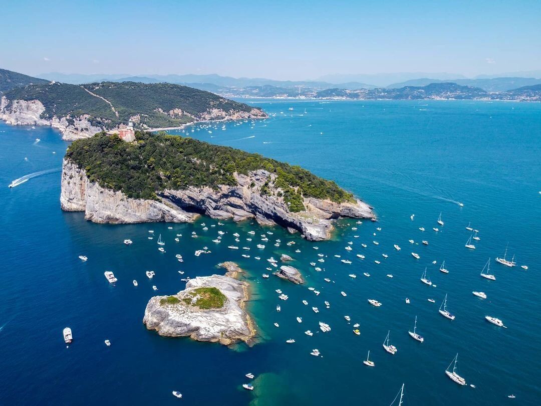 L’isola di Palmaria: natura selvaggia di fronte a Porto Venere