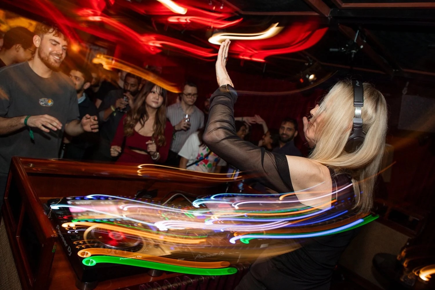 Longevity Rave alle Terme De Montel: soft clubbing, musica e benessere