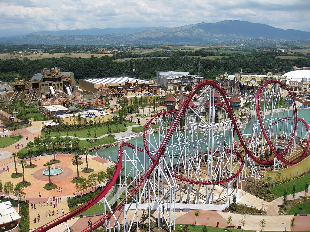 MagicLand: il parco divertimenti più grande del Centro-Sud Italia