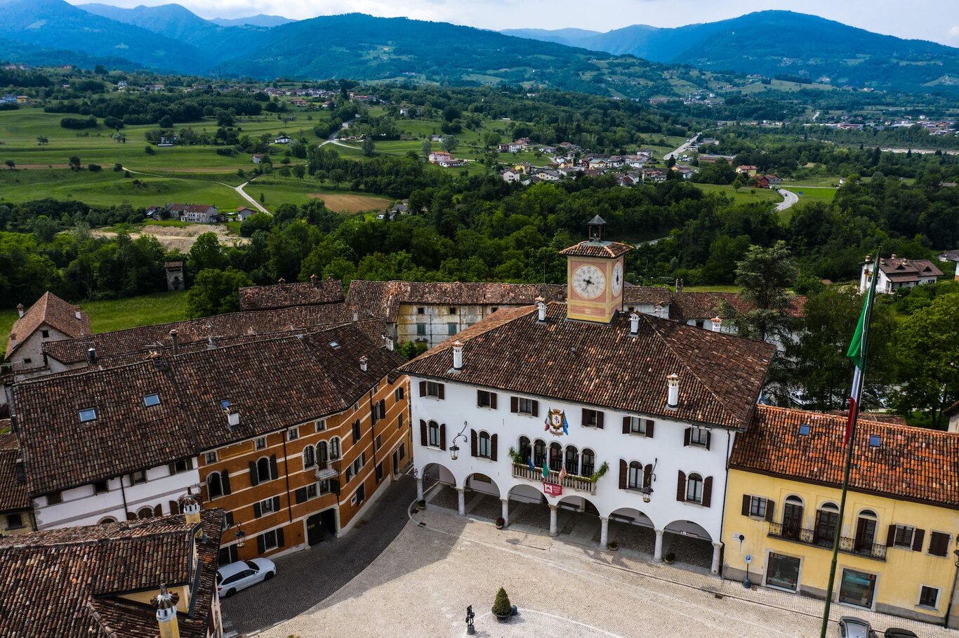 Mel di Borgo Valbelluna, il borgo immerso nelle Dolomiti