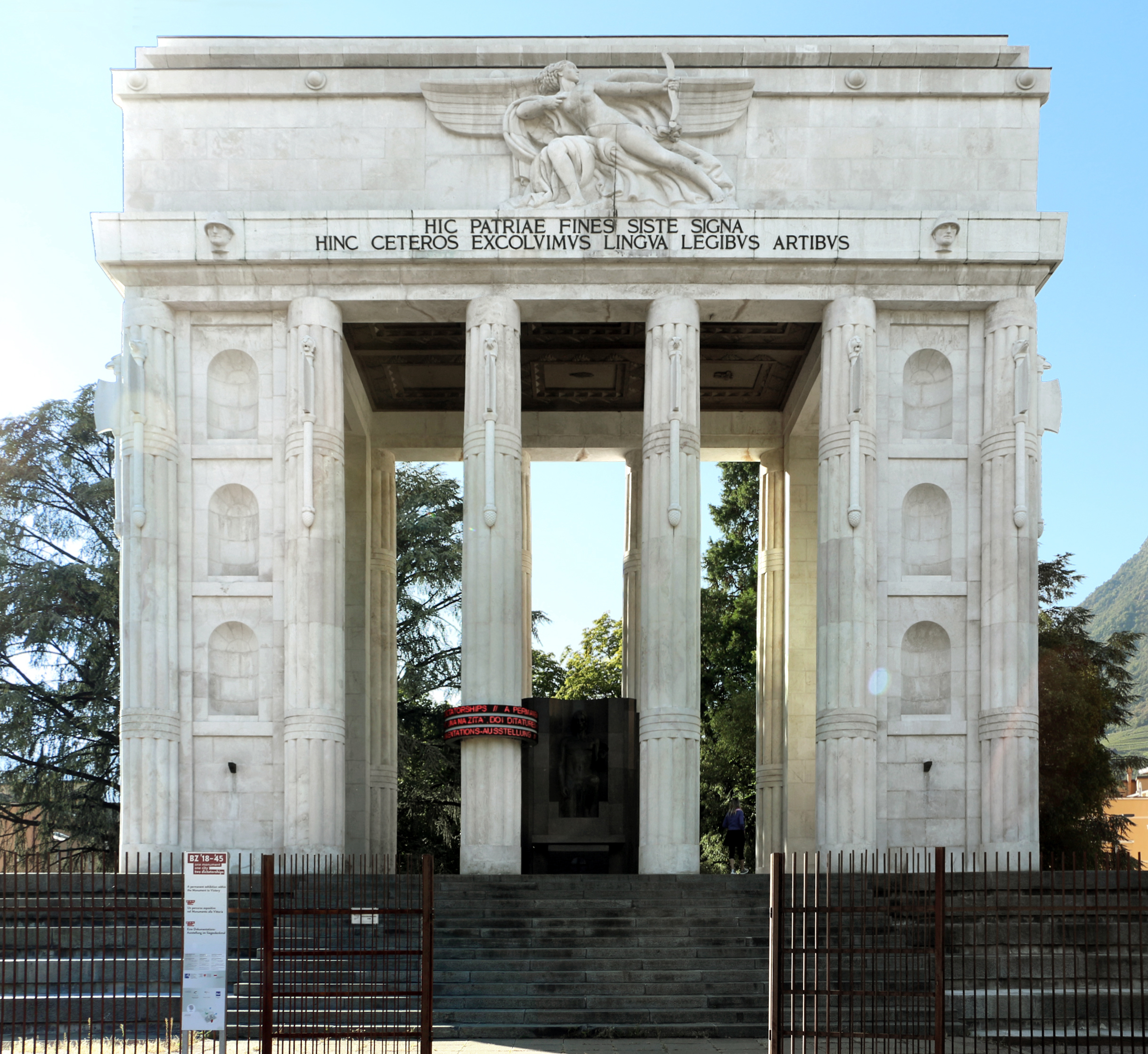 Monumento alla vittoria – uno dei luoghi simbolici della storia dell’Alto Adige