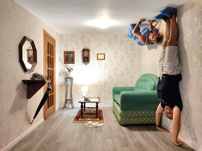 MOOI - Museum Of Optical Illusions: un mondo dove la realtà si piega al divertimento