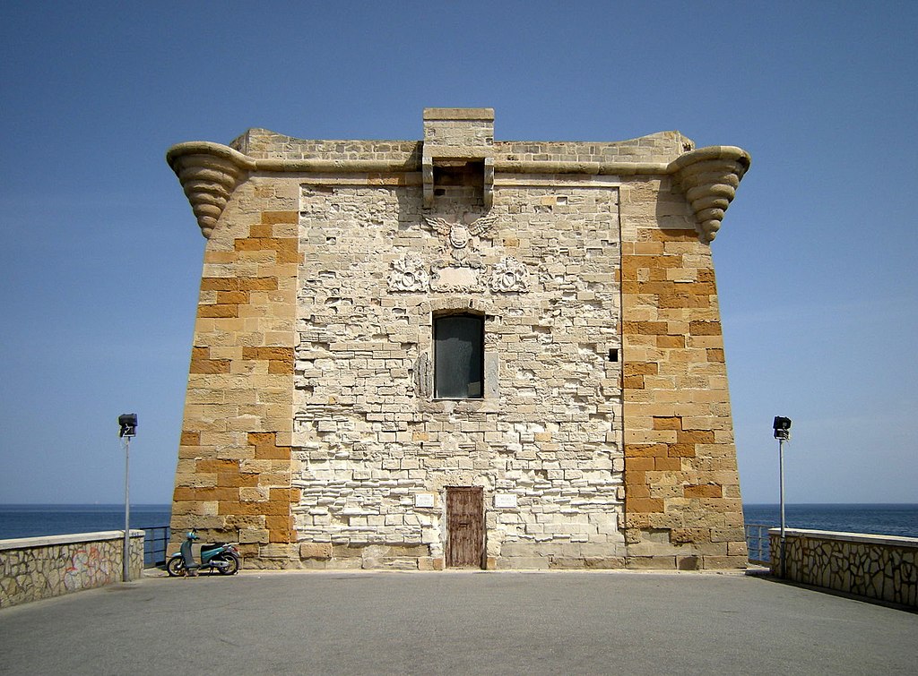 Museo Civico "Torre di Ligny": un'immersione nella storia del mare di Trapani