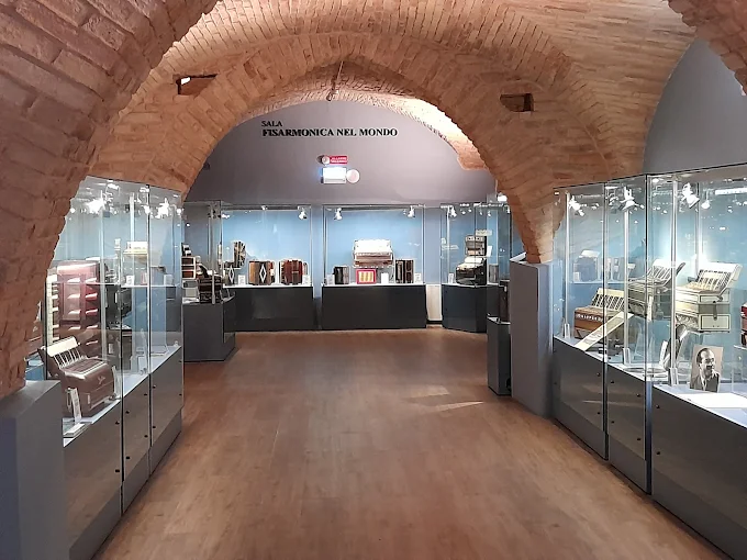 Museo Internazionale della Fisarmonica: la capitale mondiale dello strumento