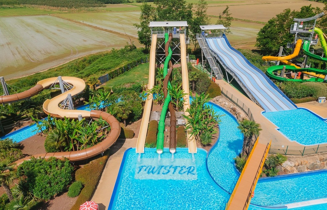 Ondaland, il divertimento acquatico in provincia di Novara