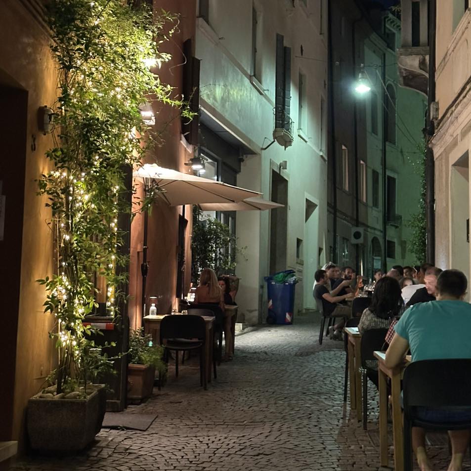 Osteria Ai Filodrammatici – Tradizione trevigiana con vista sulla storia
