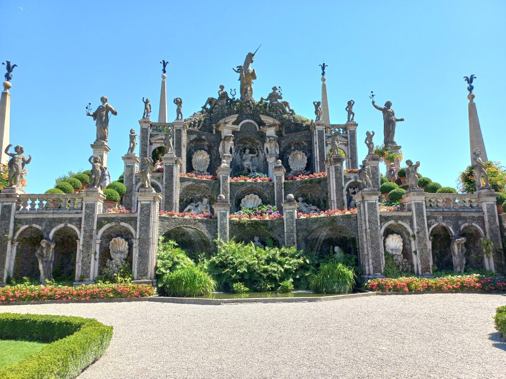 Palazzo Borromeo: il cuore barocco di Isola Bella