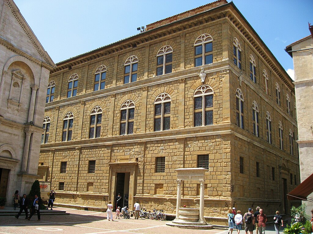 Palazzo Piccolomini – simbolo dell’arte rinascimentale