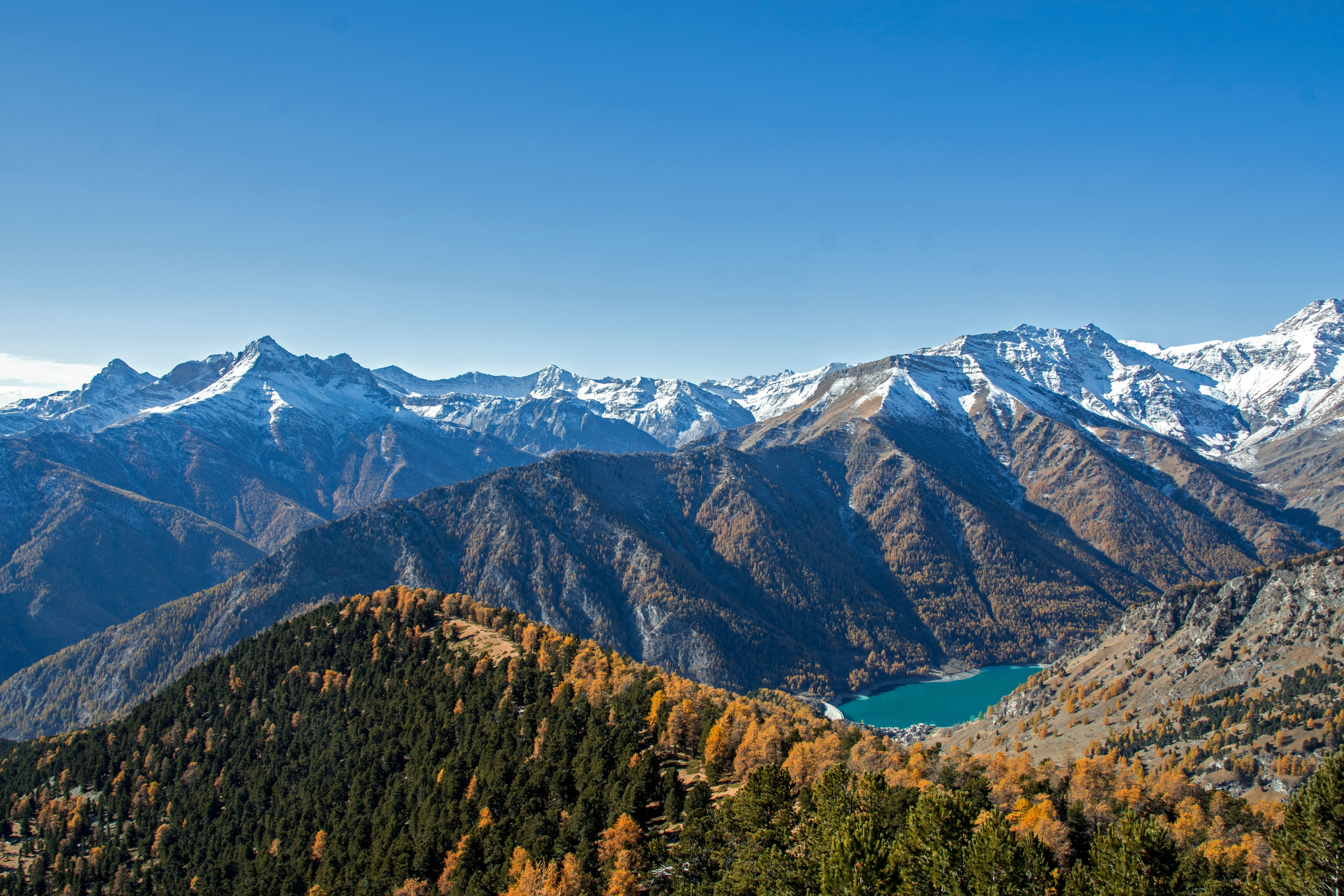 Parco Naturale del Monviso: l’abbraccio delle Alpi piemontesi