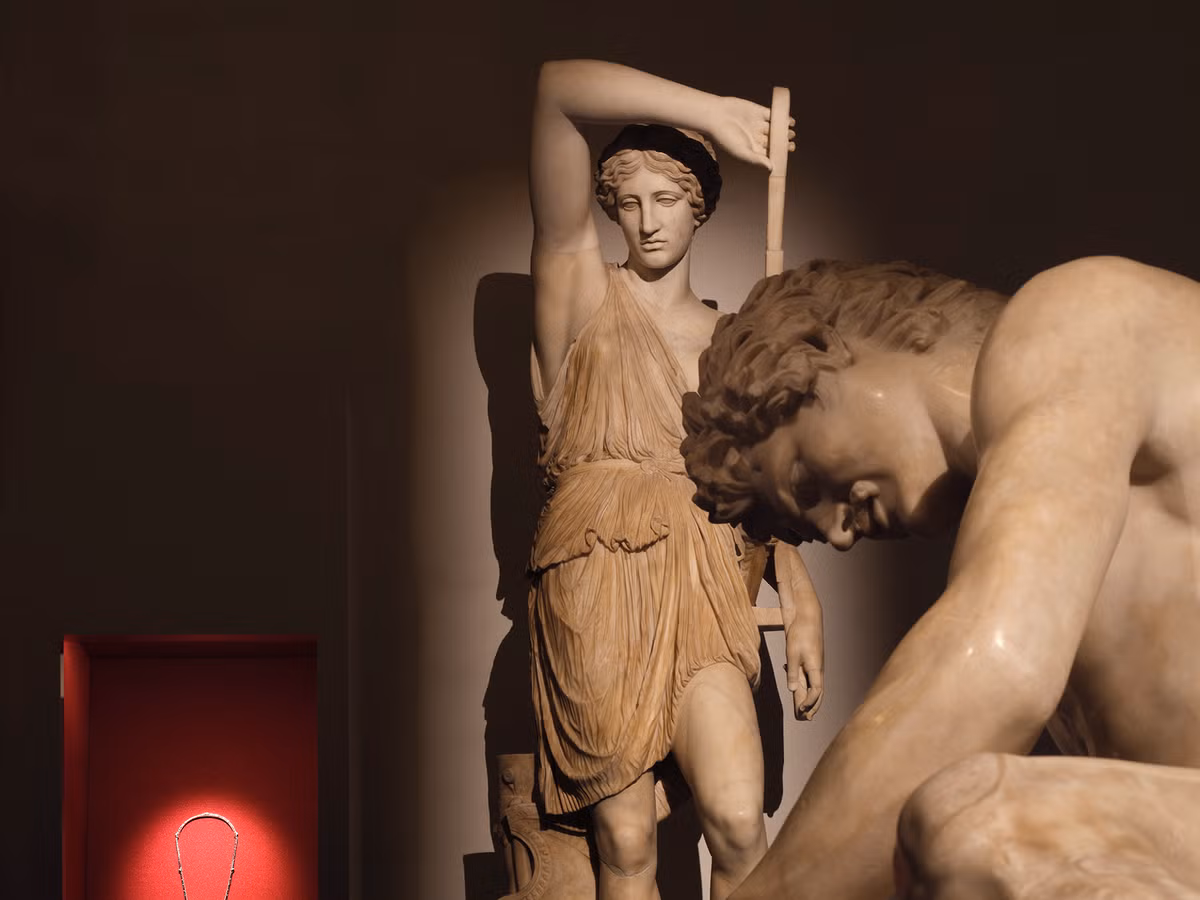 Roma, ultimi giorni per “Cartier e il mito” ai Musei Capitolini: oltre 170.000 visitatori