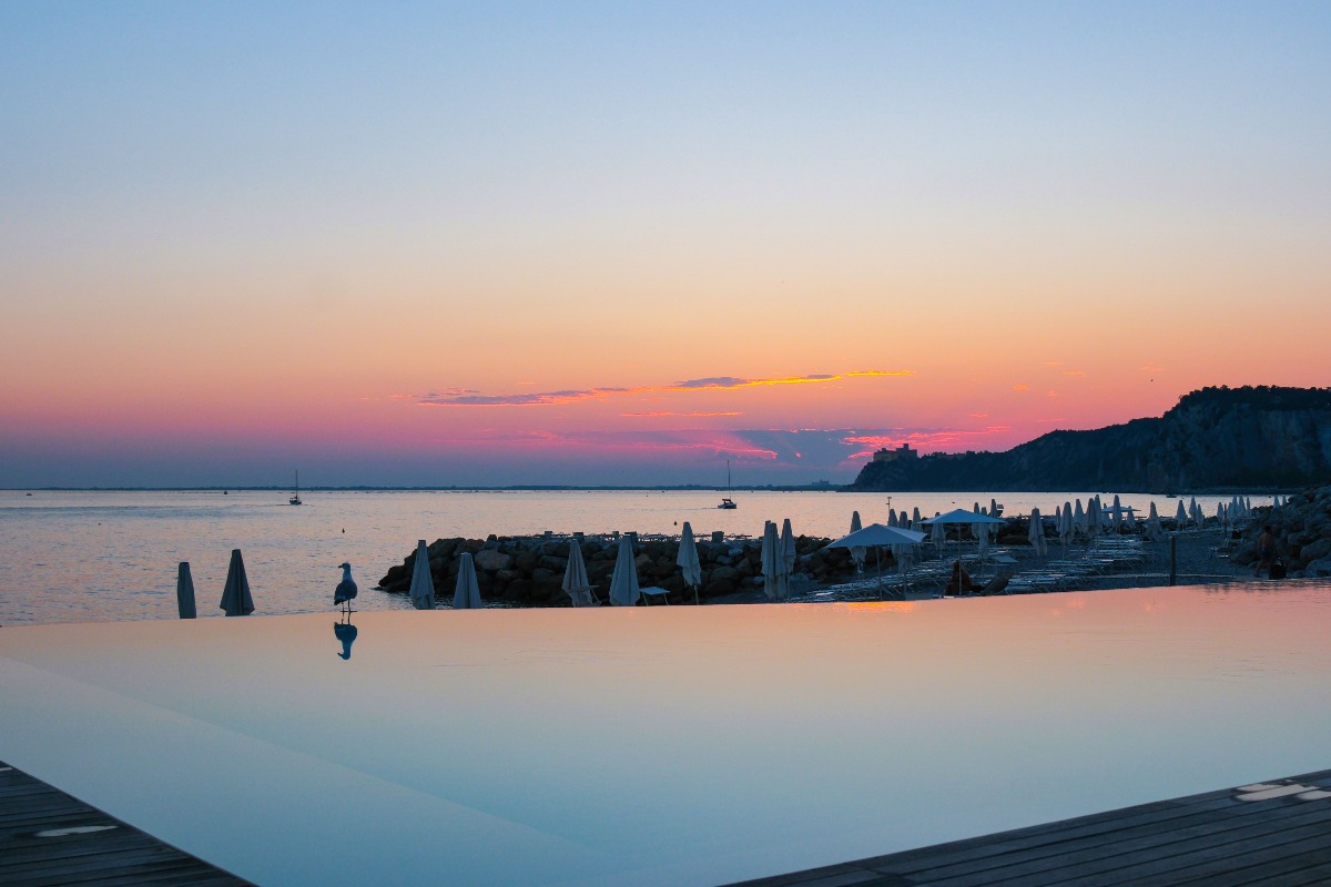 Sistiana: il Primo Aperitivo al Tramonto a Tivoli Portopiccolo il 30