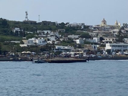 Stromboli: occupazione temporanea dei terreni per la campagna di scavo