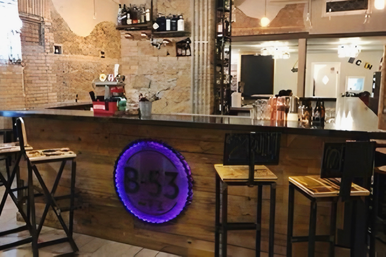 Taverna B53: il cuore caldo delle serate a Latina