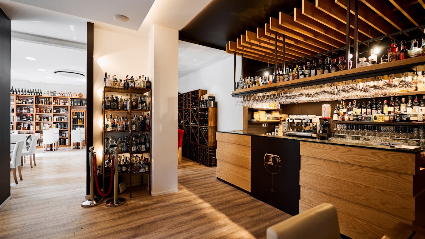 Temple Wine Bar – L’eleganza del vino nel cuore di Oristano