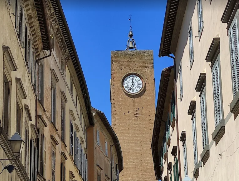 Torre del Moro – tra letteratura, storia e panorama