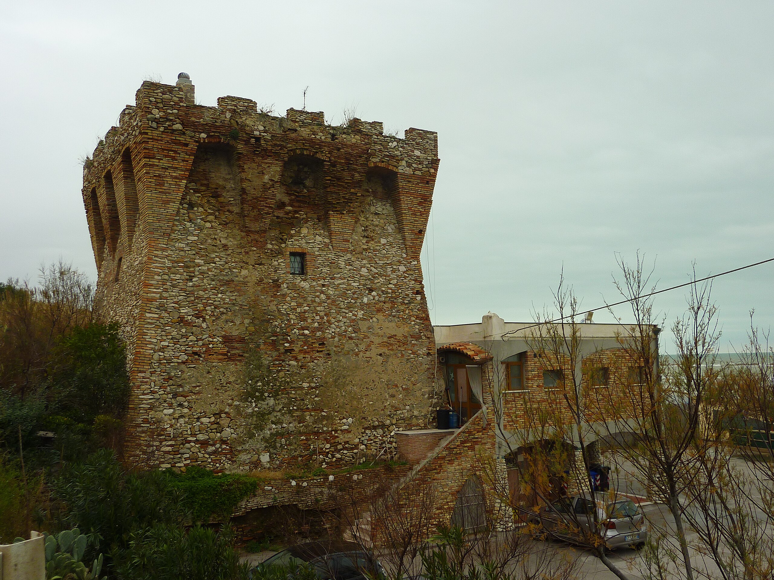Torre del Sinarca - un bene storico tra passato e presente