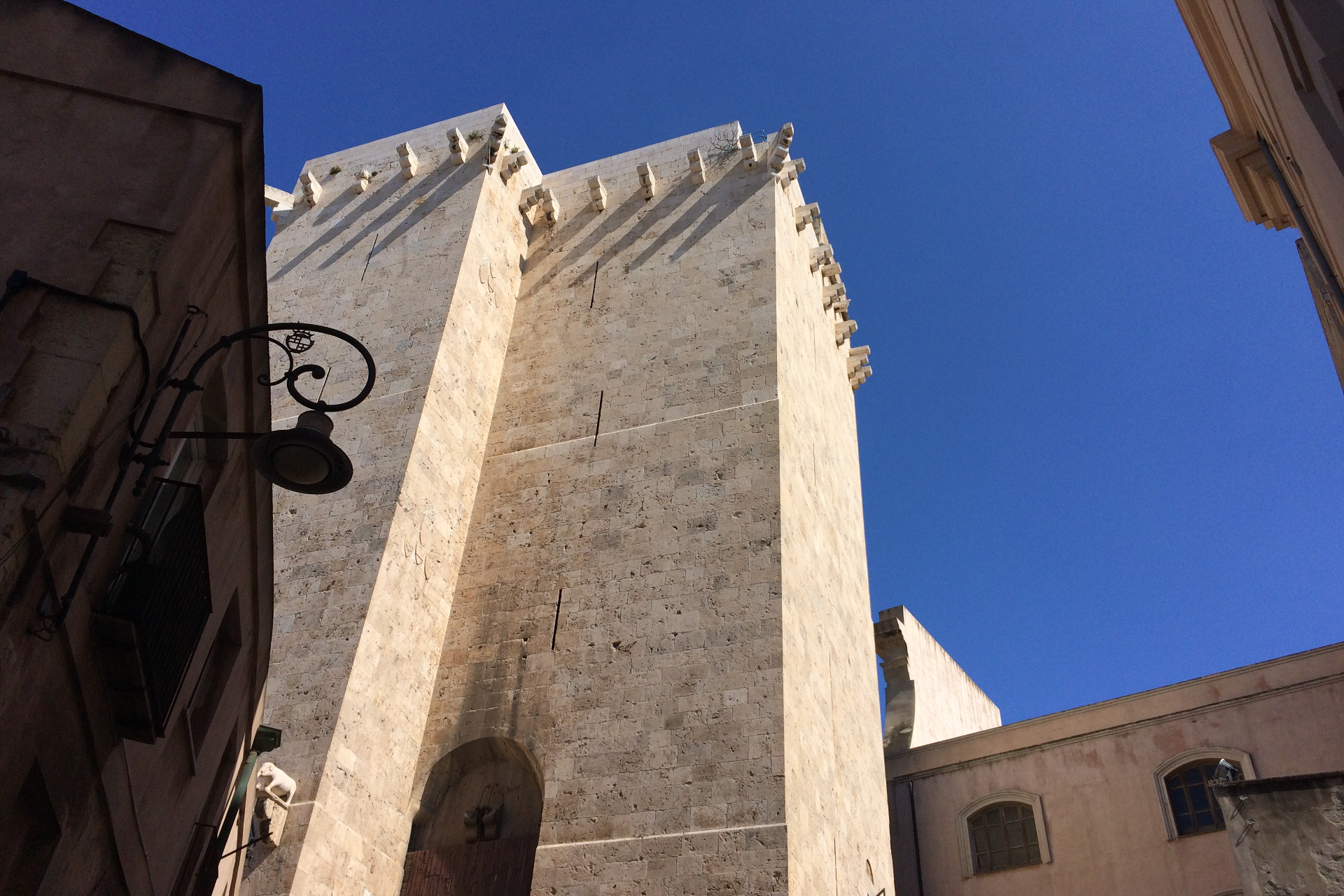 Torre dell’Elefante – luogo di arte e mistero