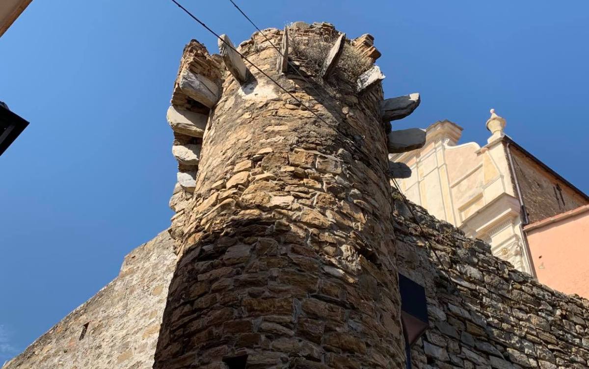 Torre di Castellaro – monumento medievale in Liguria