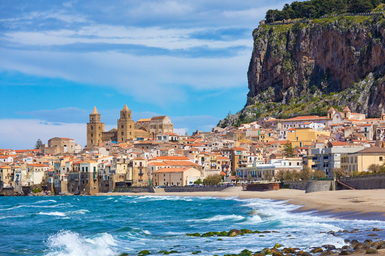 Turismo 2026: flussi in crescita e stagione più lunga, le previsioni