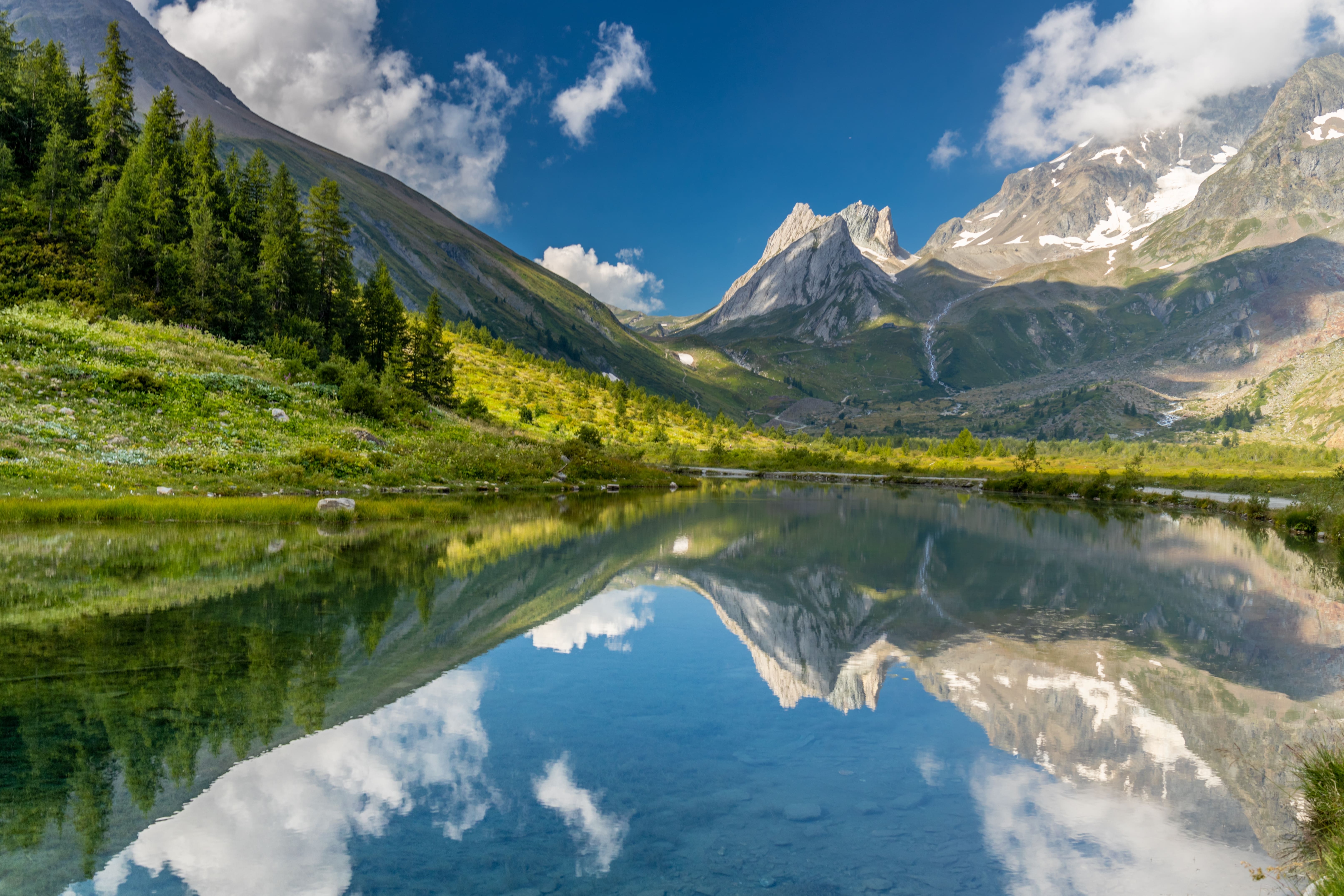 Val Veny: la valle segreta ai piedi del Monte Bianco