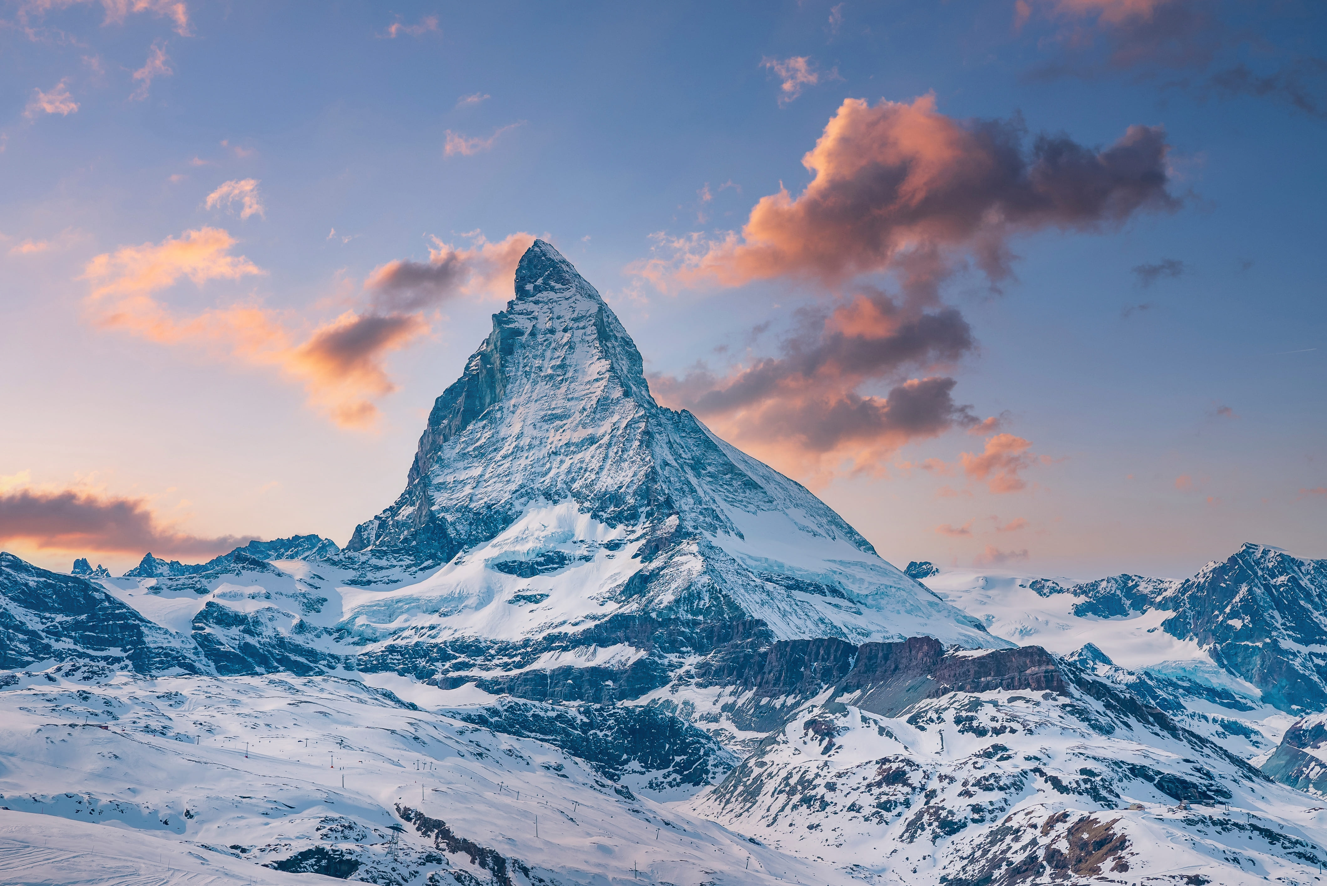 Valtournenche e il Cervino: la montagna simbolo delle Alpi